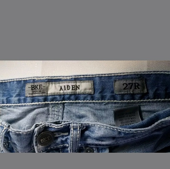BKE Jeans Aiden Bootcut Size 27R Distressed - Picture 6 of 8